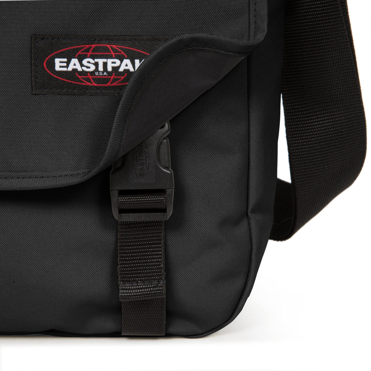Eastpak DELEGATE + Black  - 6