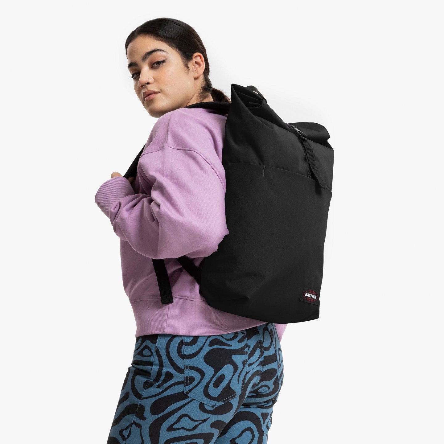Up Roll - Black - female model