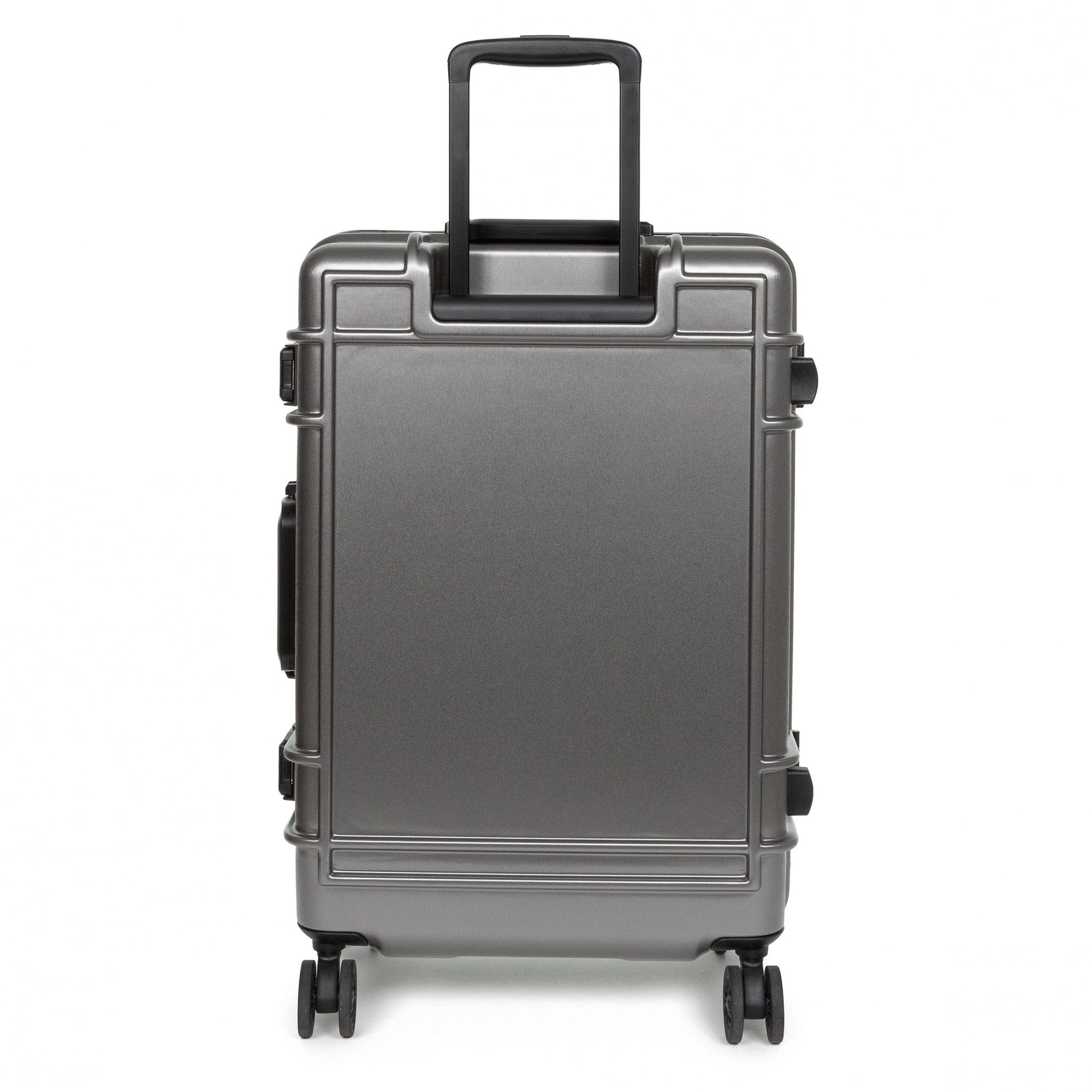RESIST'R CASE L BRUSHED METAL | Eastpak
