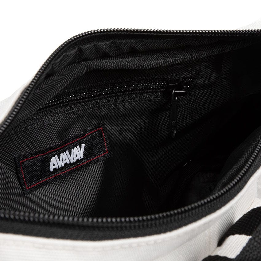 AV MINI BAG AVAVAV WHITE | Eastpak