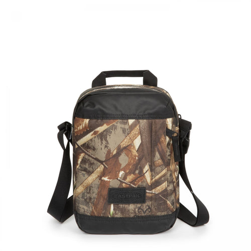 The One CNNCT Realtree Camo front view